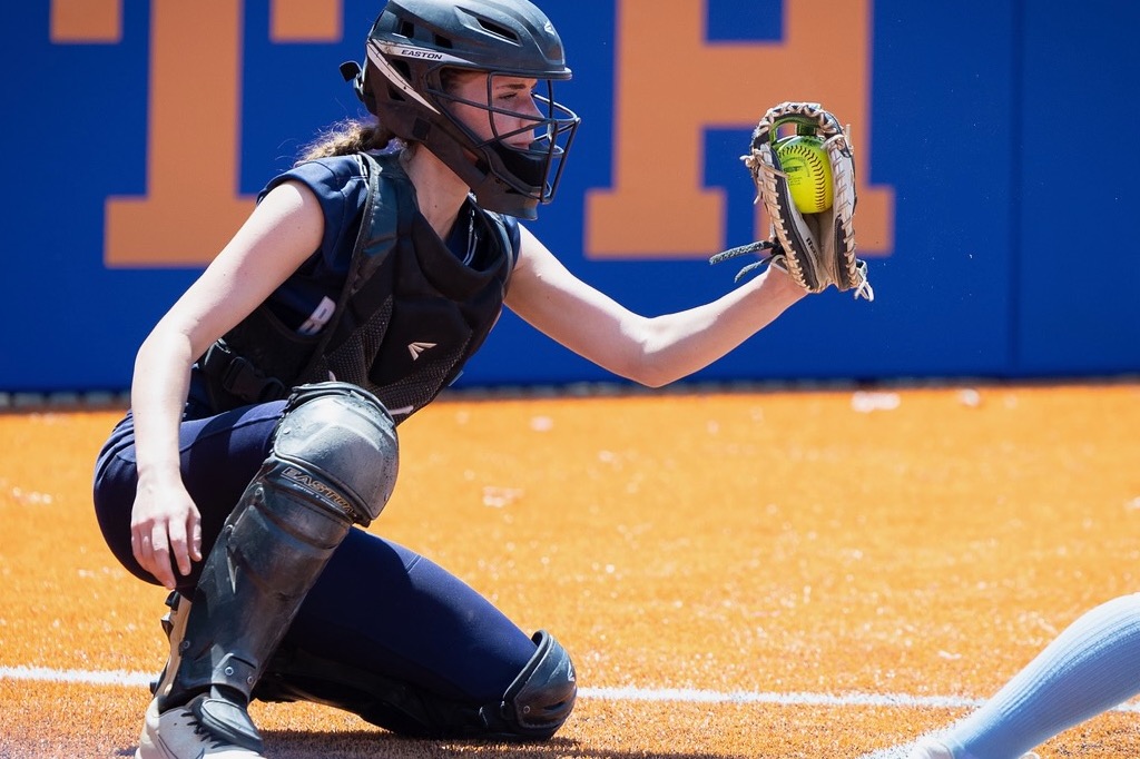 Josie Ruck the softball game player profile at College Athlete Advantage platform