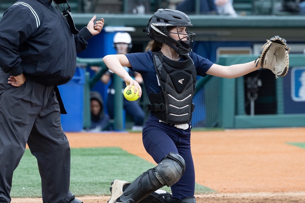 Contact Josie Ruck the softball player from Nyíregyháza at College Athlete Advantage platform